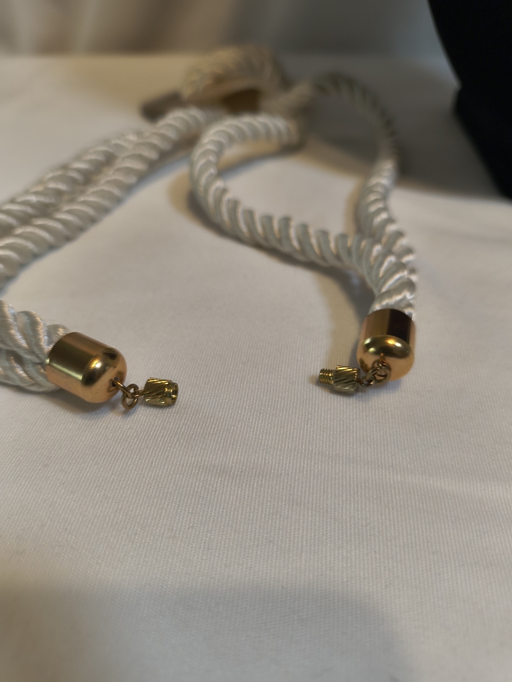 Mother-of-Pearl Pendant Necklace with Ivory Rope - Picture 6 of 7